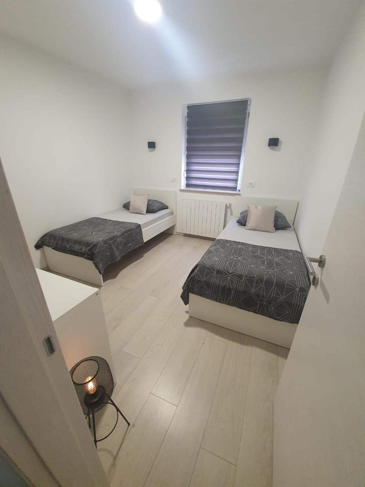 Holiday Home Nikol Πούλα Εξωτερικό φωτογραφία