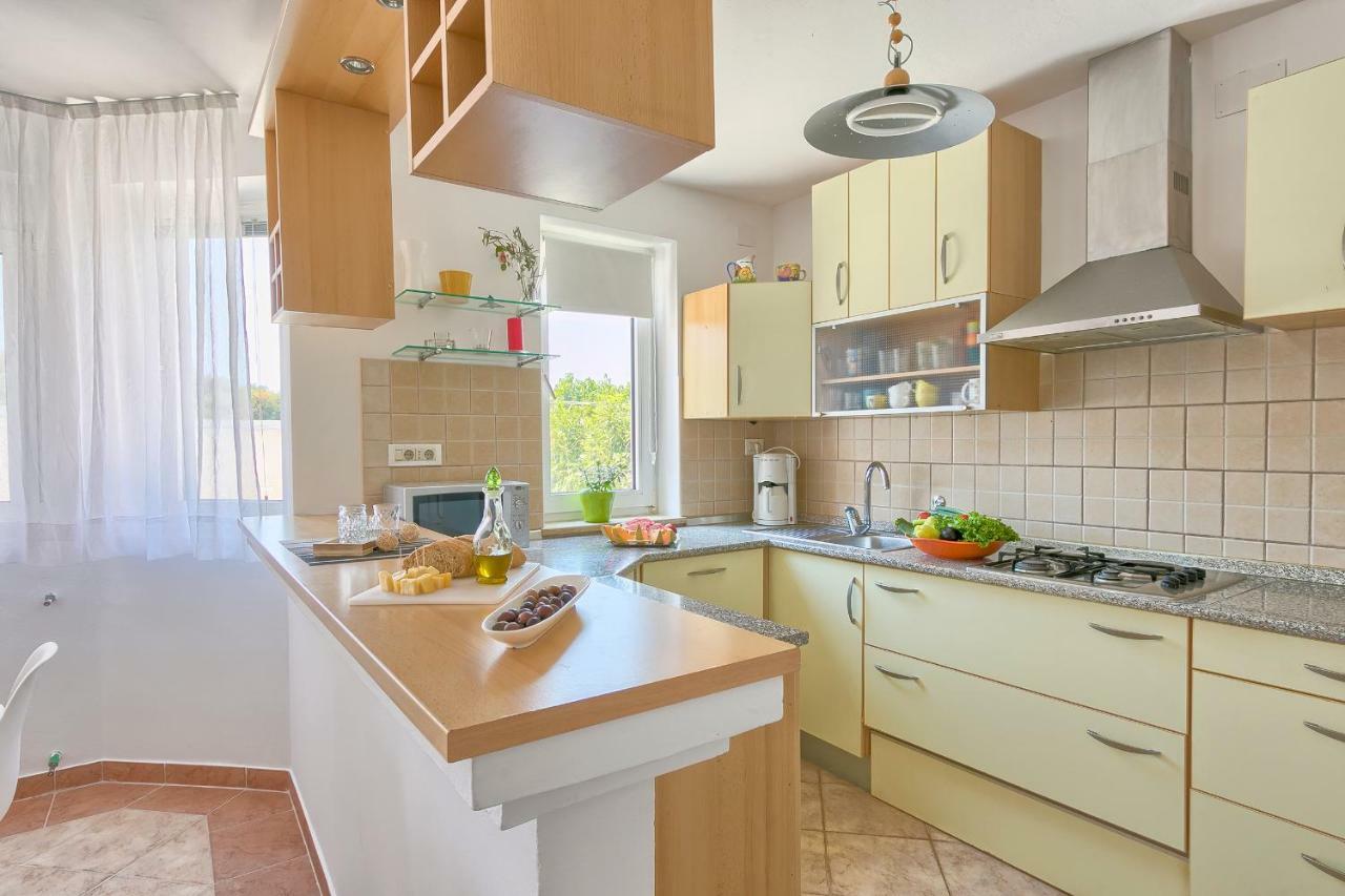 Holiday Home Nikol Πούλα Εξωτερικό φωτογραφία