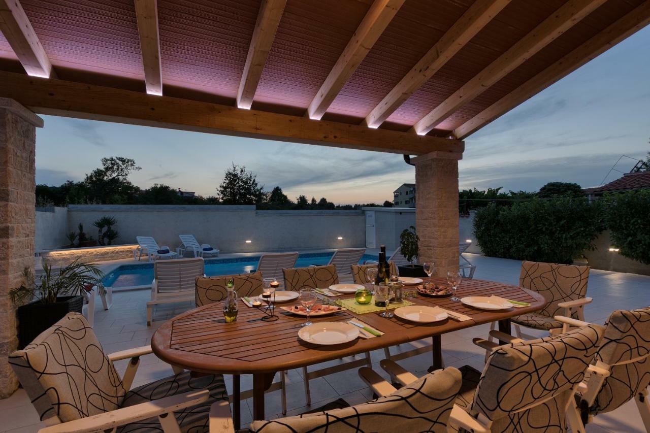 Holiday Home Nikol Πούλα Εξωτερικό φωτογραφία