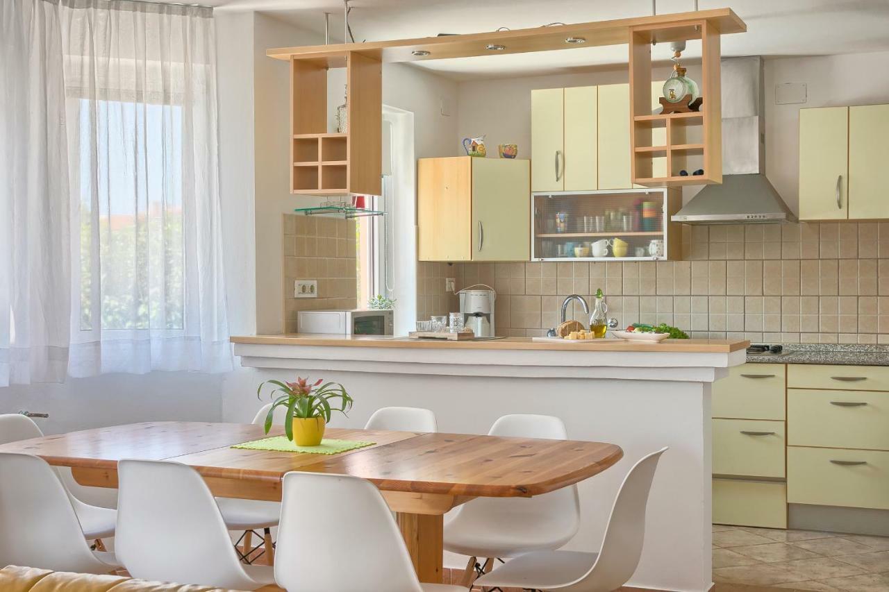 Holiday Home Nikol Πούλα Εξωτερικό φωτογραφία